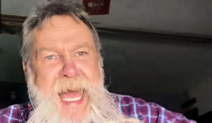 Dutch Mantell Reveals Former WWE Star's Unsettling Restaurant Incident