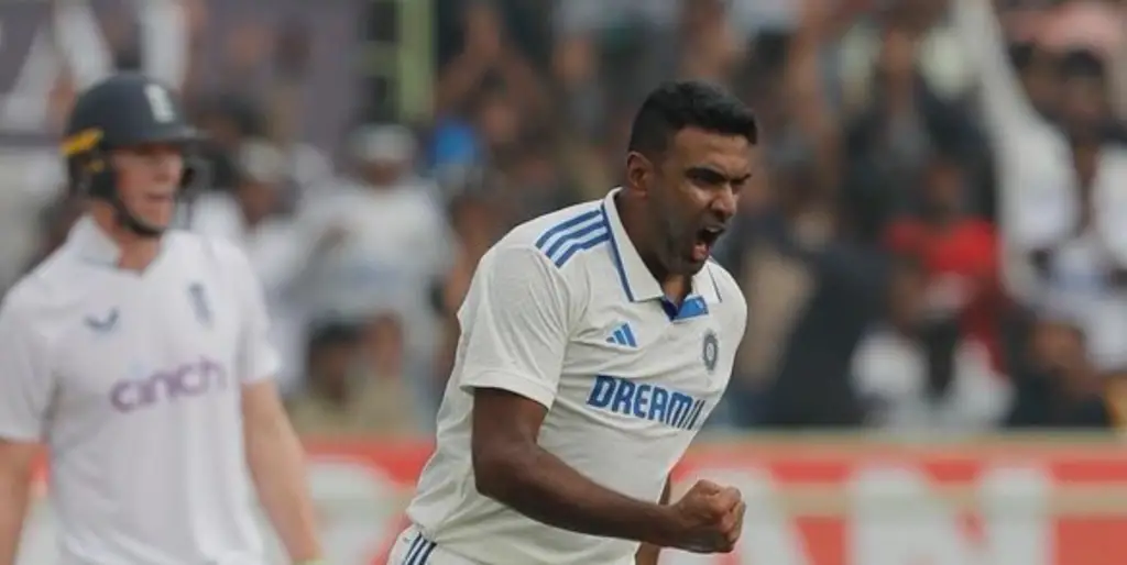 R Ashwin Replaces Jasprit Bumrah as Number 1 Test Bowler
